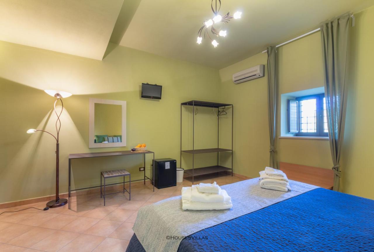 Villa Rosaria Rooms Noto Exteriér fotografie