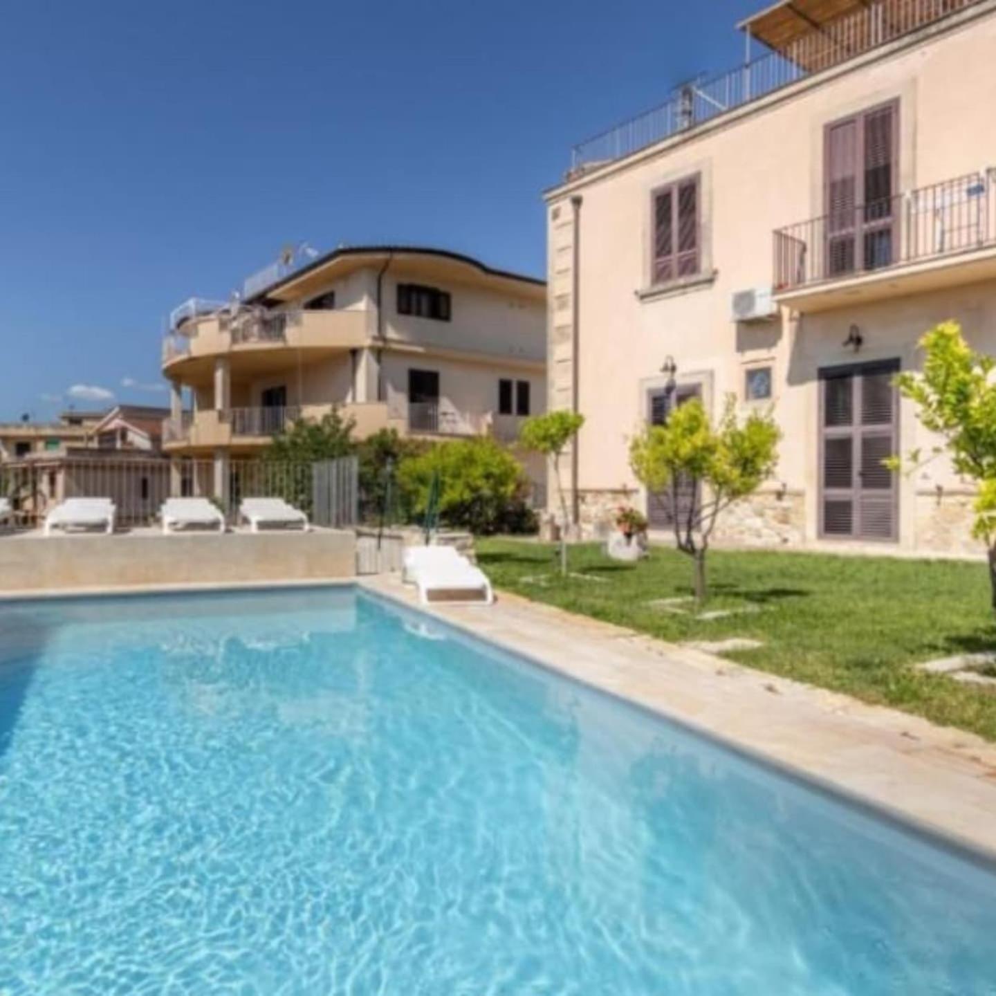 Villa Rosaria Rooms Noto Exteriér fotografie